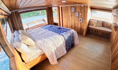 Malca-Voyages-Master-Cabin-2